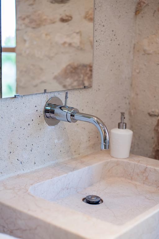 Bed and Breakfast Les Champs De Provence La Baume-de-Transit Экстерьер фото